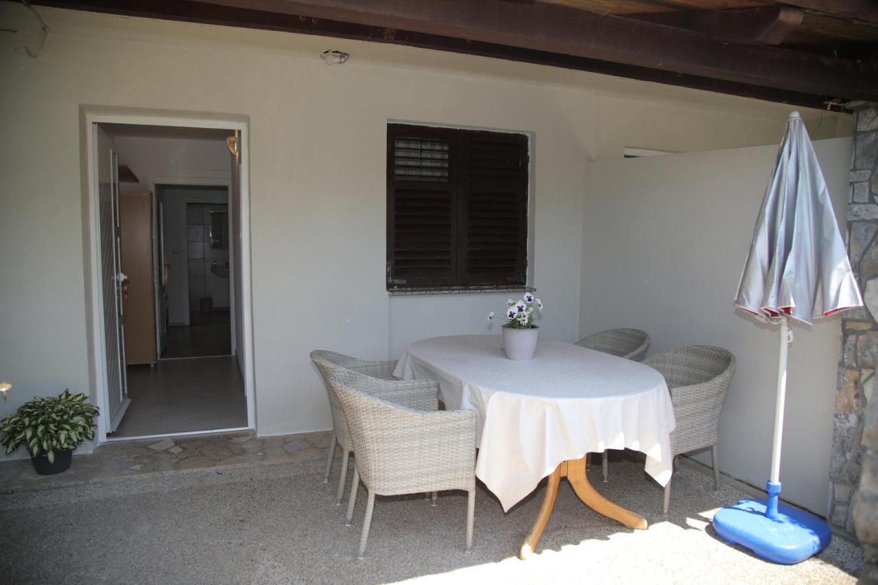 Noemi Apartment *